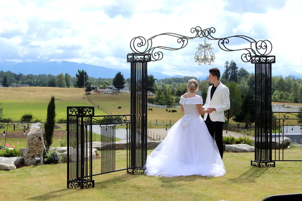 The Hidden Farm & Stables, WA - Pierce County Wedding Venue